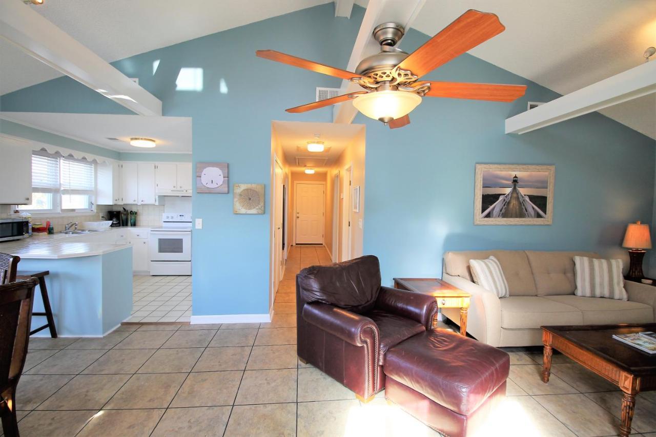 Salty Shack Unit C - Salty Shack - Dog Friendly Home - Across From The Beach - Central Location! Folly Beach Exteriör bild