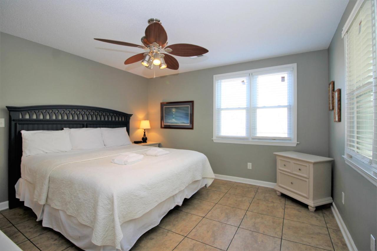 Salty Shack Unit C - Salty Shack - Dog Friendly Home - Across From The Beach - Central Location! Folly Beach Exteriör bild